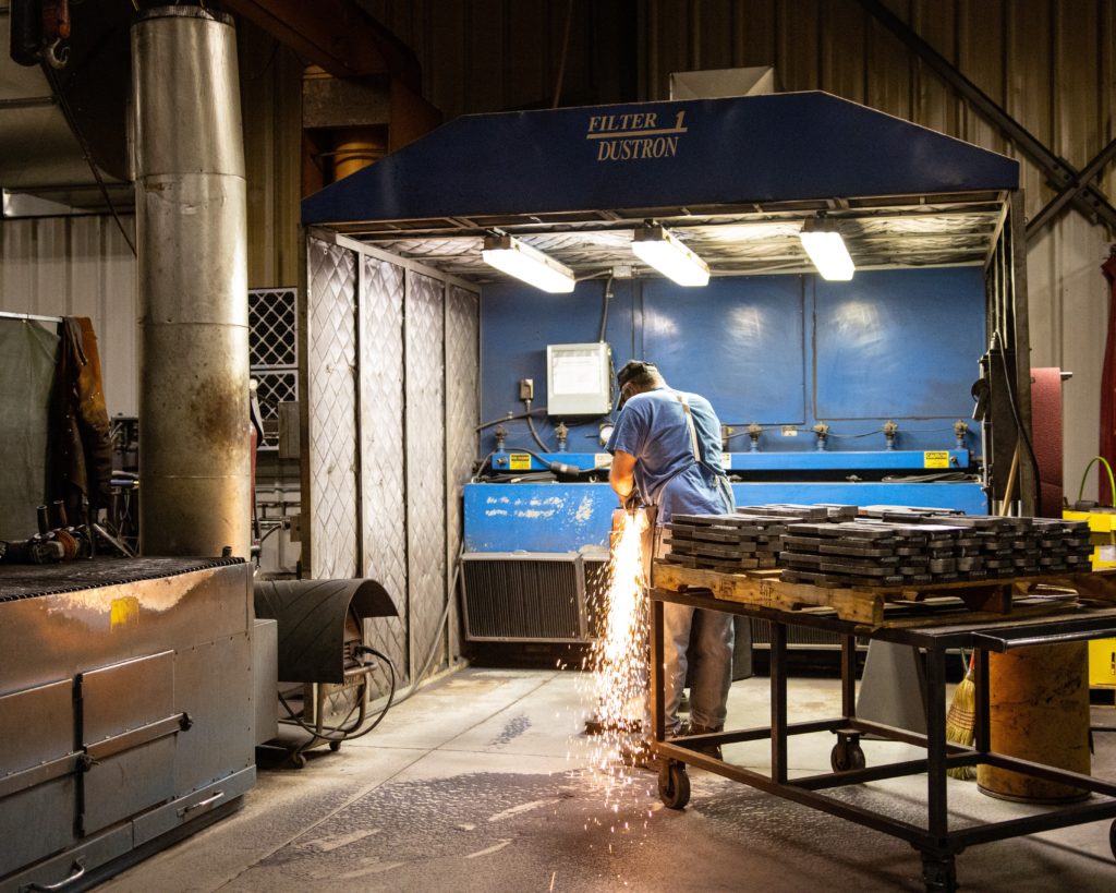 Grinding under Dustron